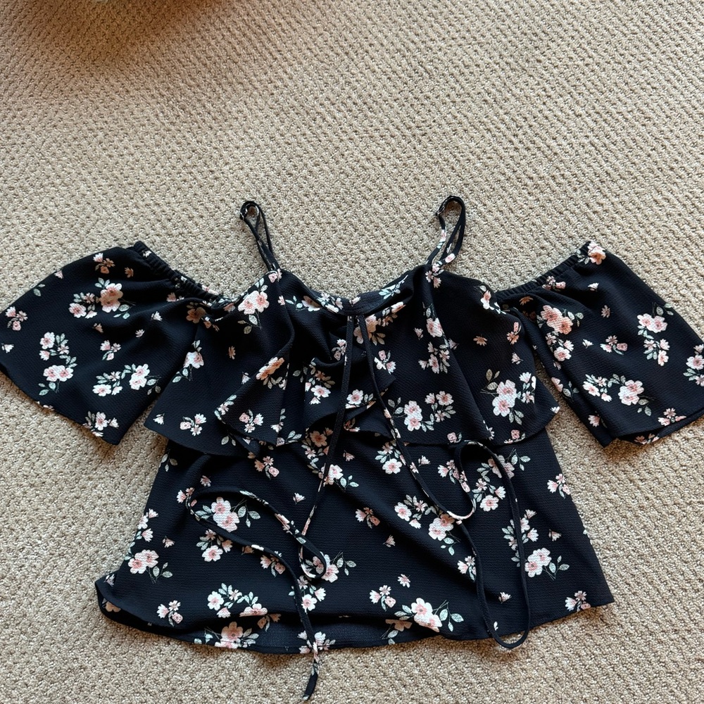 Floral Cold Shoulder Blouse